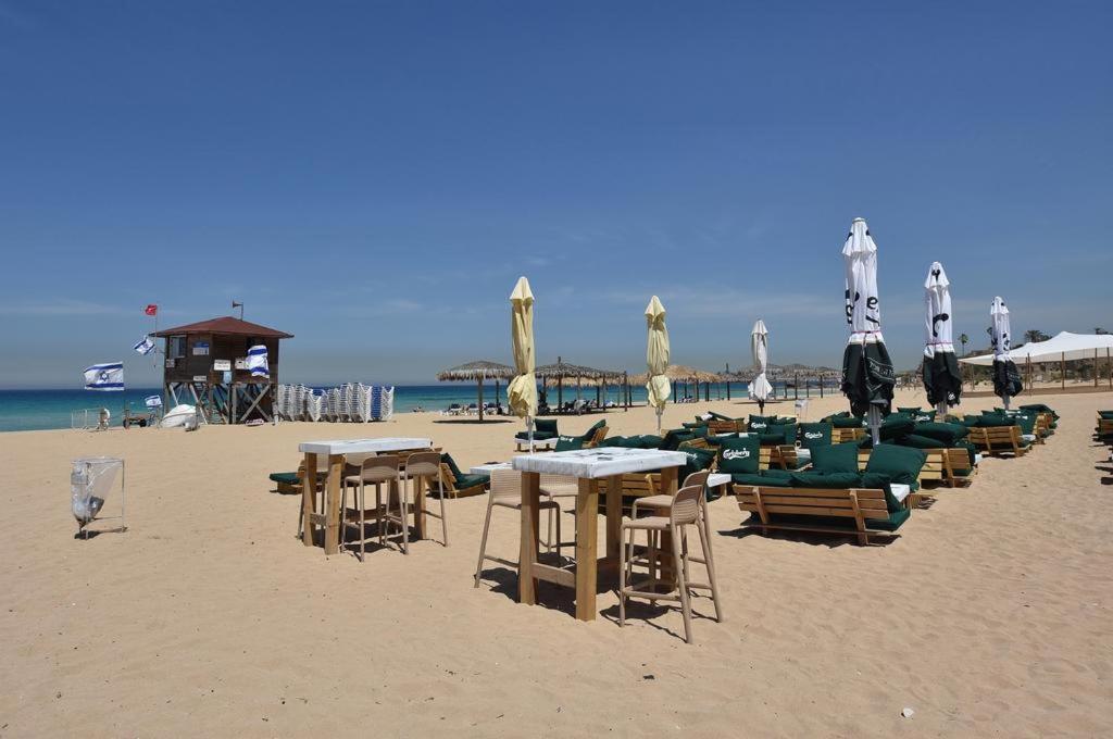 Achziv Sea & Sun Lägenhet Gesher HaZiv Exteriör bild